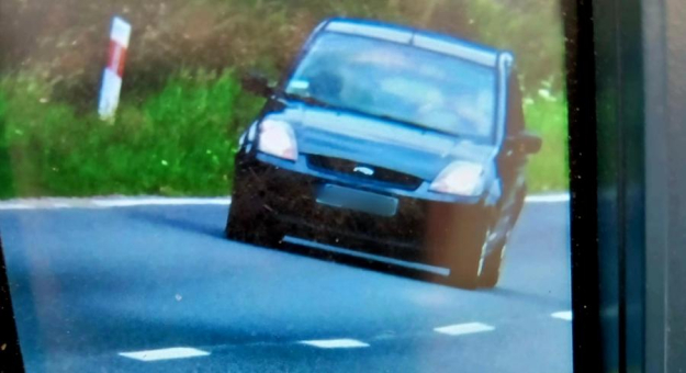 78-latek stracił prawo jazdy. W terenie zabudowanym jechał o 52 km/h za szybko