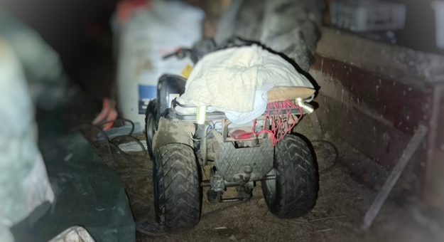Pojazdem kierował 40-letni mieszkaniec powiatu ząbkowickiego. Badanie alkomatem wykazało u niego blisko 2 promile alkoholu w organizmie