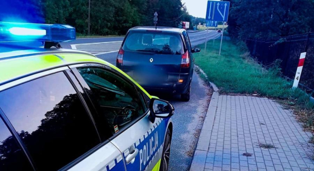  46-letni mieszkaniec powiatu kłodzkiego posiada dwa prawomocne zakazy prowadzenia pojazdów mechanicznych. Jeden z nich został orzeczony dożywotnio