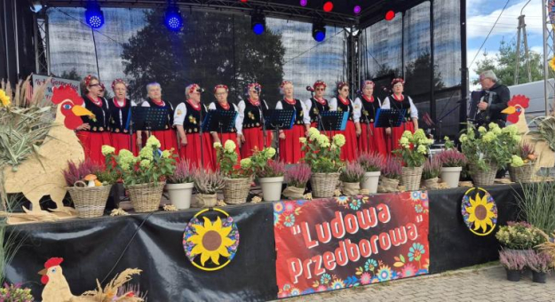 IV Ludowa Przedborowa i dożynki parafialne. Wspólne świętowanie
